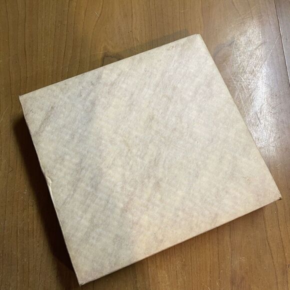 Knowles Fine China Office Hours Vintage Collector Plate Artist Jeanne Down 8.25” - Picture 6 of 6